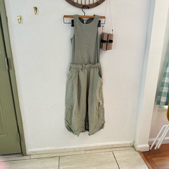 Tractr Green Ribbed Tank Pullover Cargo Midi Dress Small NWT - Picture 5 of 5